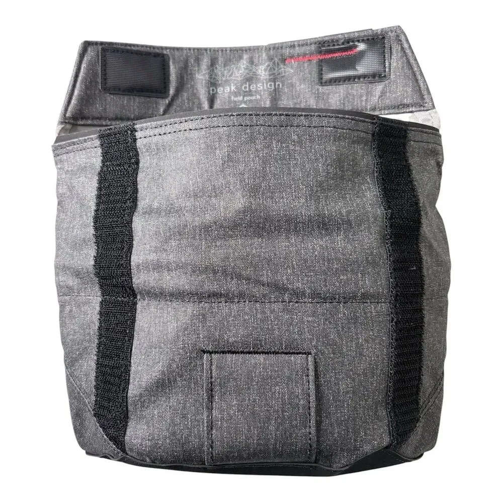 Peak Design Field Pouch Camera Gear Bag Charcoal & Black Trim V1 - No Strap
